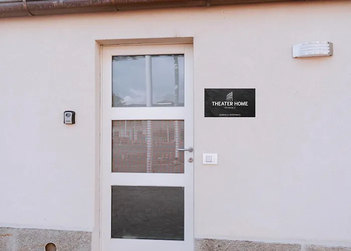Theater Lägenhet Aosta
